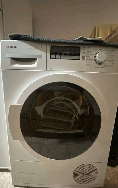 【Pavia】博世烘干机出售（九成新，260€，自提）