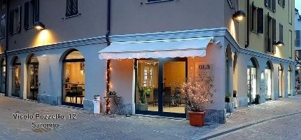 【米兰】市中心纯酒吧带餐低价转让