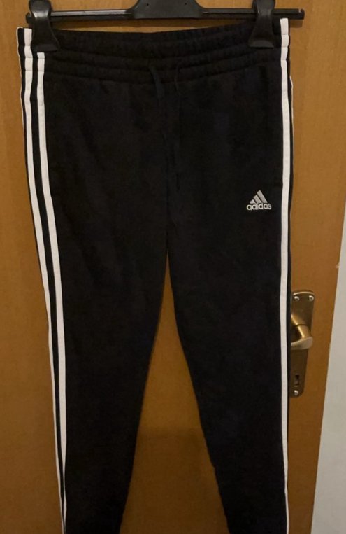 【米兰】Adidas全新加绒裤子出售（170/76A，10€）