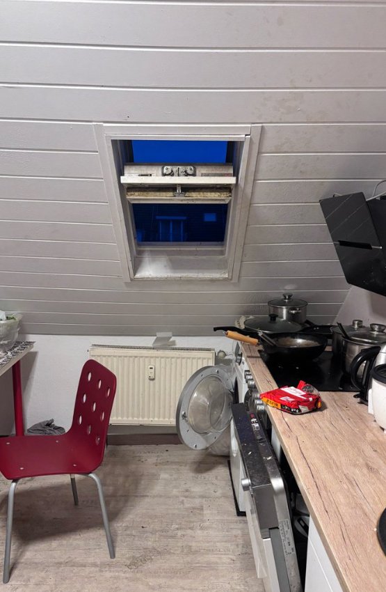 【Krefeld】找合租室友（离主火步行10分钟，月租420€两人平分）