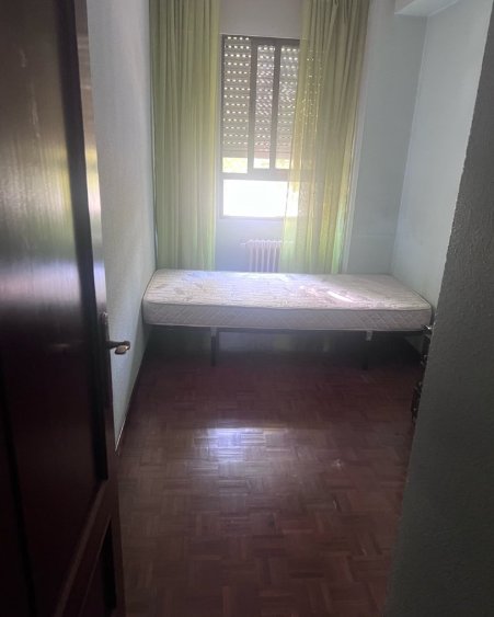 【Fuenlabrada】单人间出租（350€包水电网，10月1日入住）