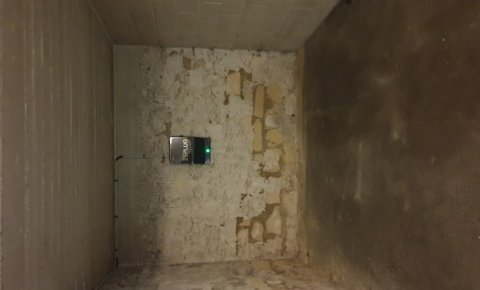 【Neuilly-sur-Seine】带充电桩地下车库出租（近地铁1号线Les Sablons）