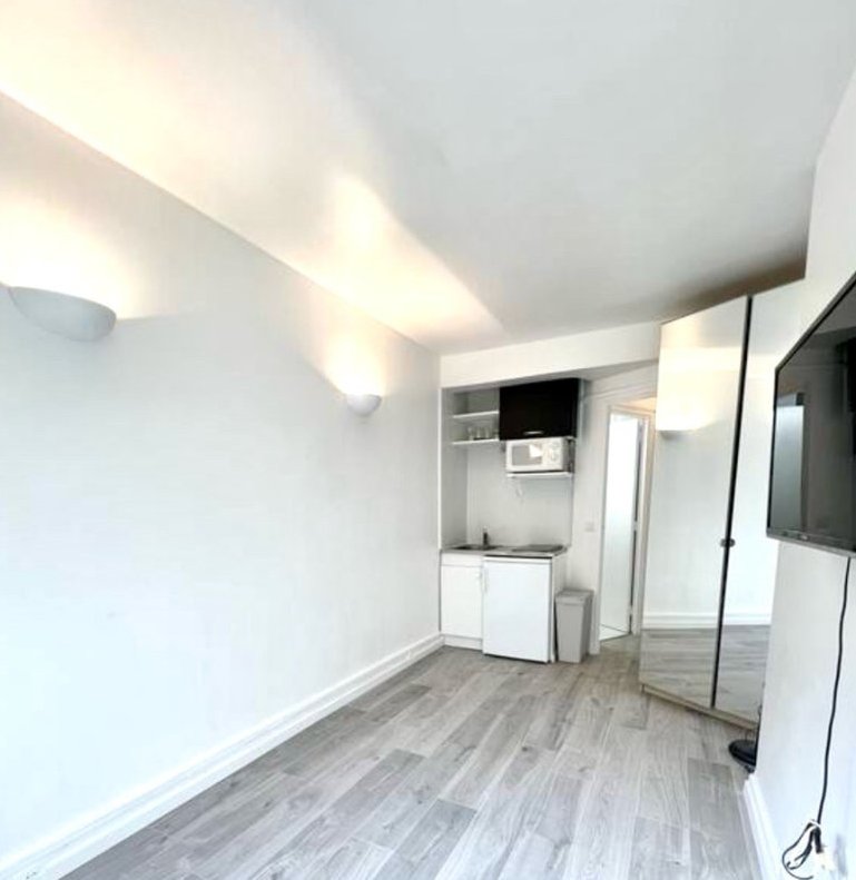 【Hauts-de-Seine（92省）】Neuilly-sur-Seine富人区Studio出租