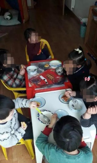 【全英国】找人跑腿（去展会帮忙签名）