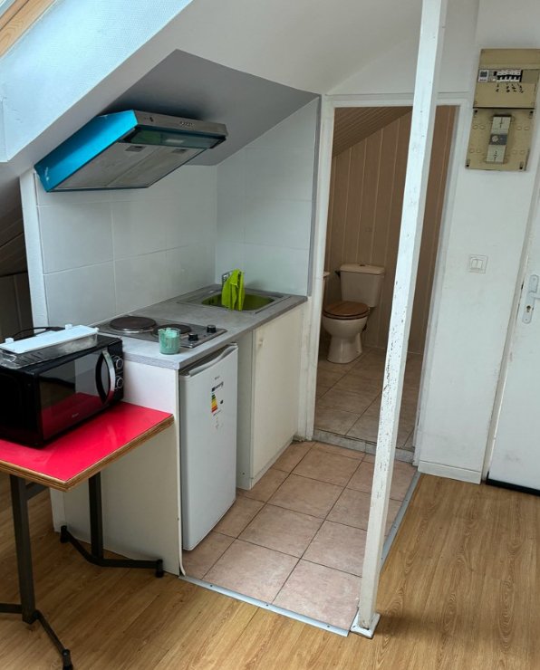 【Val-de-Marne（94省）】Villejuif别墅Studio出租（12平，550€包水网