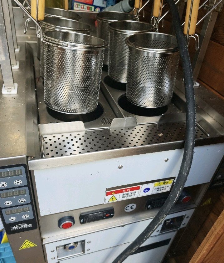 【慕尼黑】全新全自动煮面炉出售（中国品牌，未使用）