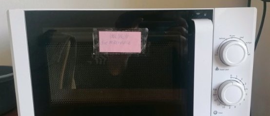 【慕尼黑】五成新微波炉出售（功能正常，30€）