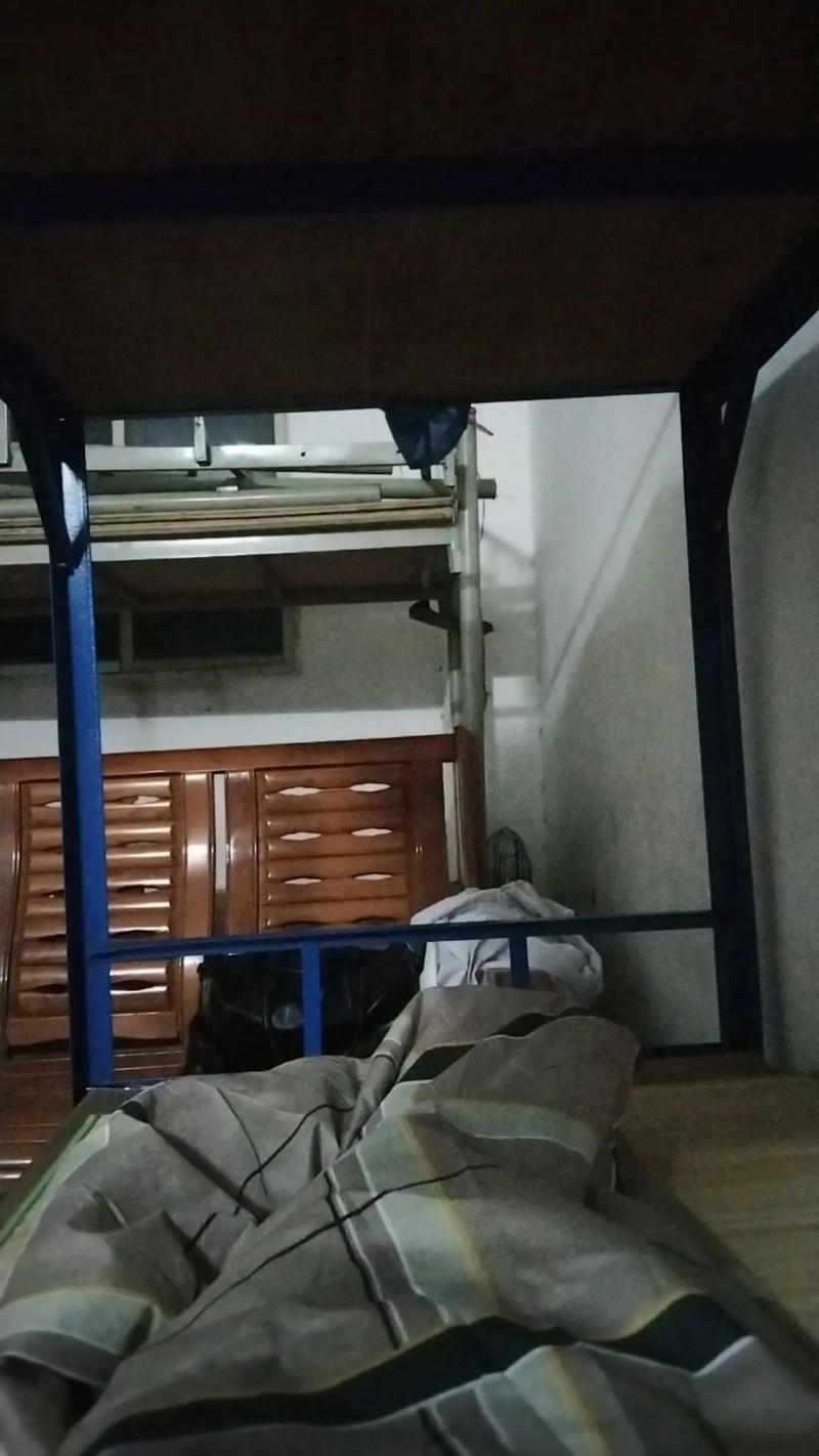 【Prato】新Esselunga附近大房间搭铺