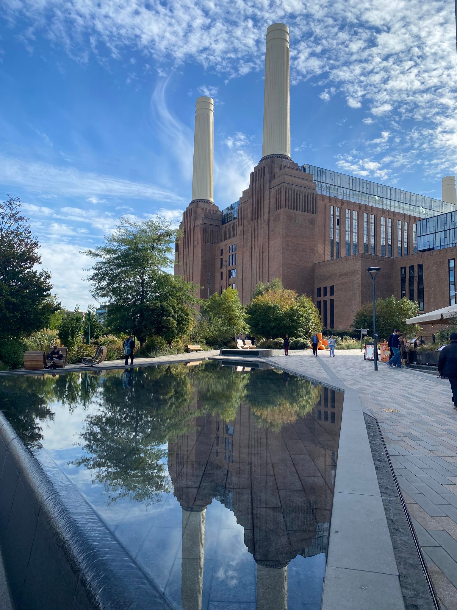 近日前往｜Battersea 发电站打卡，神夏取景地 +1