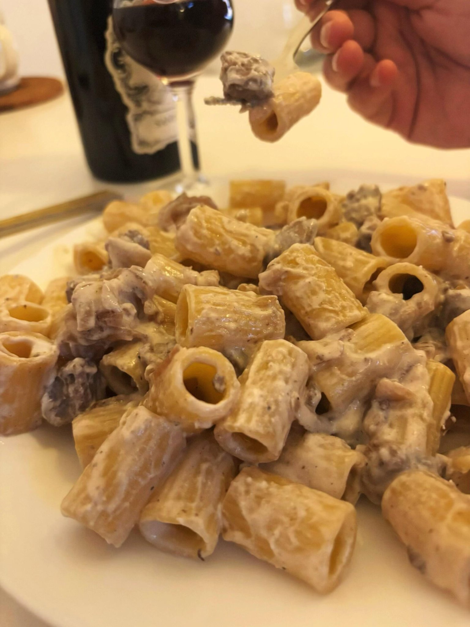 今晚懒得做复杂的｜Pasta alla Norcina，经典意式奶油香肠意面