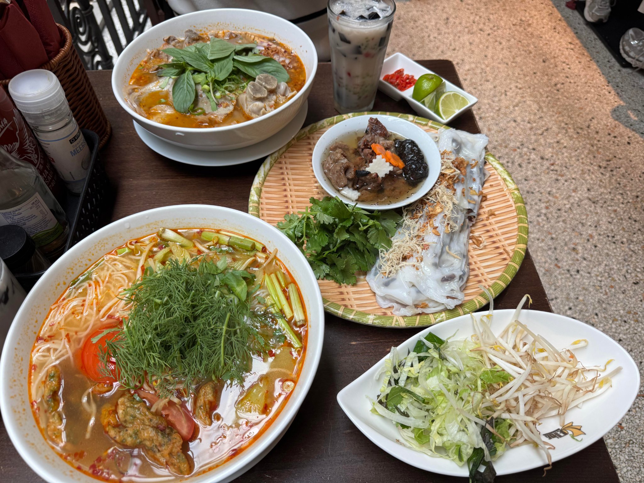 汉堡两天一夜｜越南肠粉、土耳其brunch、开心果挞，还有逛到生气放弃买裙子的市中心