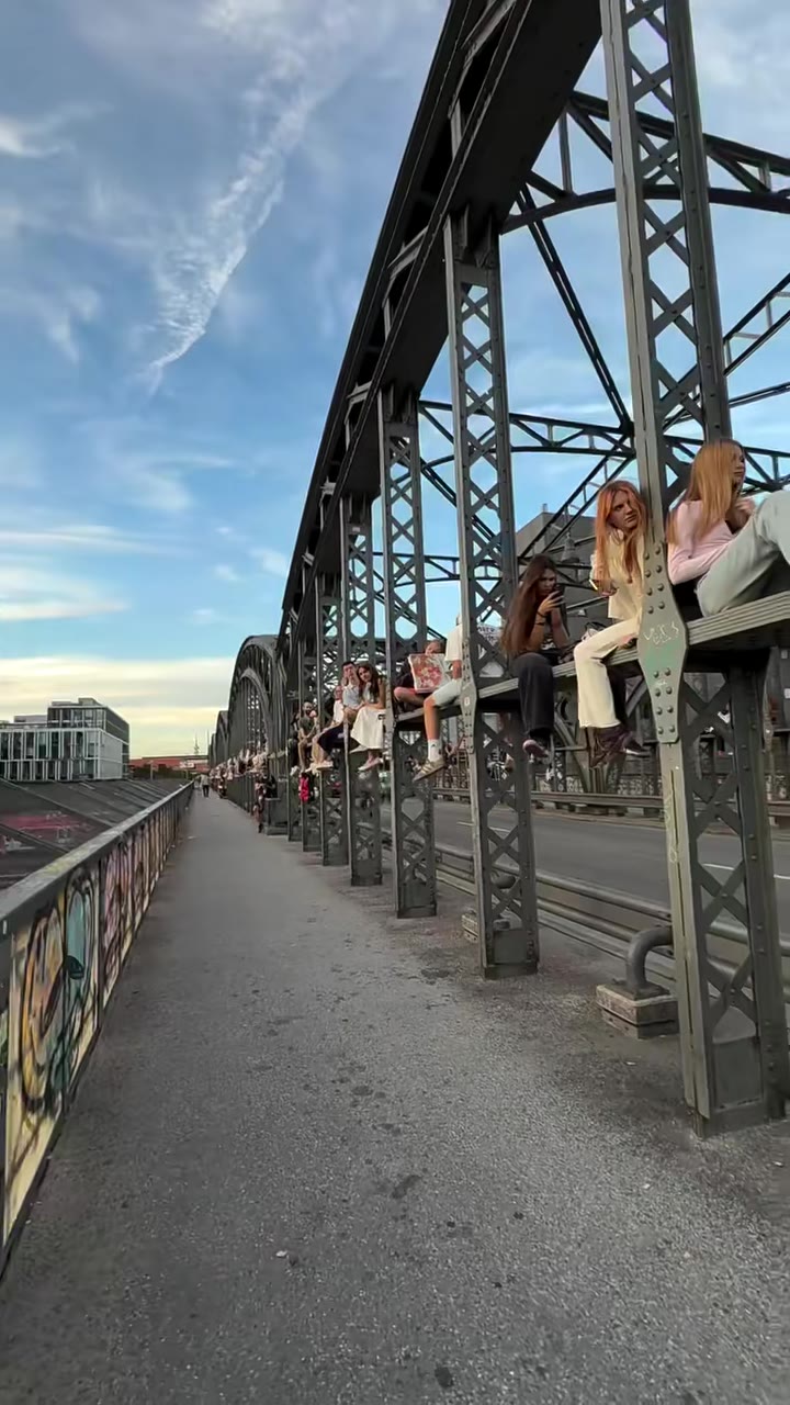 Hackerbrücke