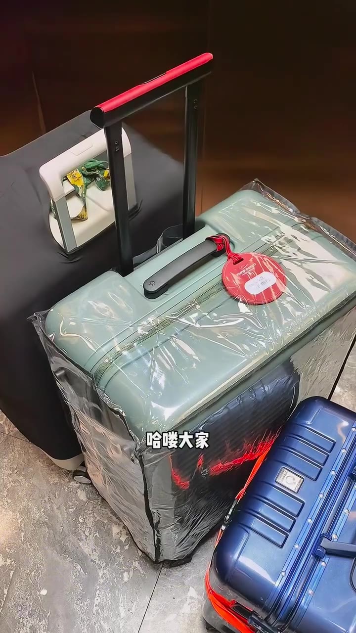 意大利留学｜落地第一天坐大巴去小镇，逛超市