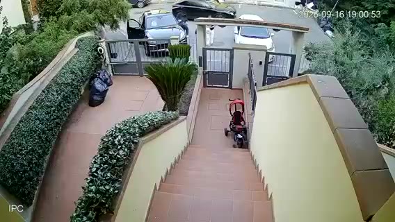又是一起抢劫事件…