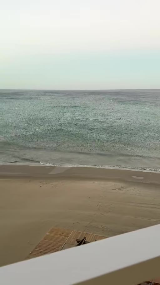 这是从我在西班牙的家里望出去的海｜八个月之后我才真正明白，想念的不只是阳光