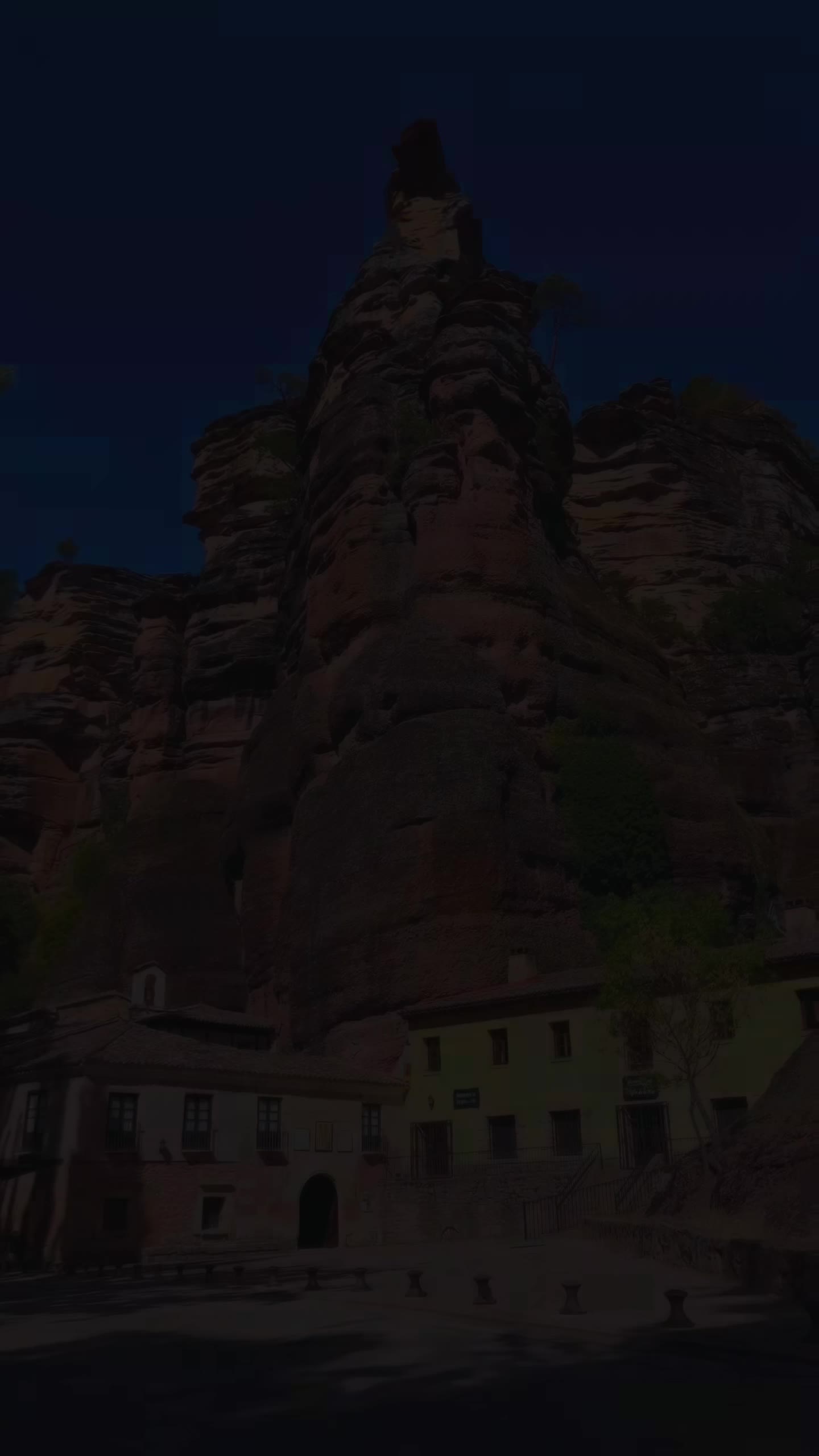马德里出发两小时｜瓜达拉哈拉的红岩峡谷，像西部电影里的场景