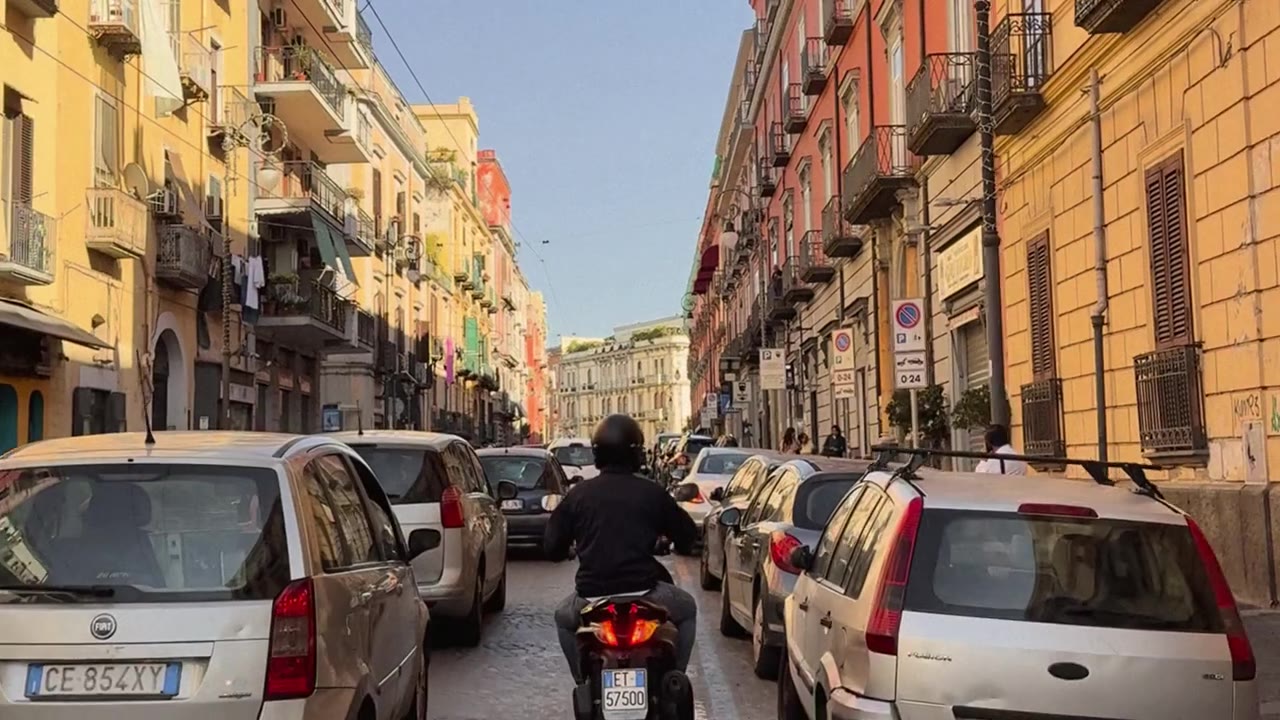 那不勒斯→阿马尔菲自驾游｜海很蓝，阳光很舒服，是意料之外的体验