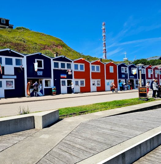 谁说德国只有古堡和黑森林？Helgoland，德国唯一的远海岛屿，藏着一片不真实的蓝