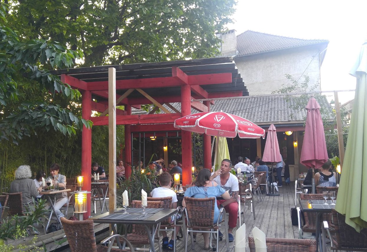 LE PEKIN GRILL