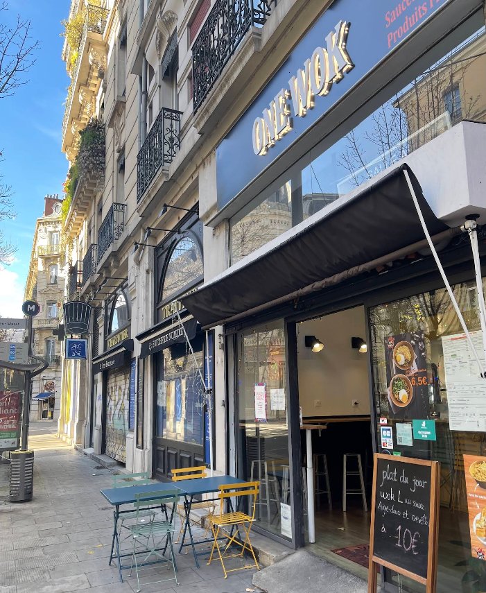 Restaurant ONE WOK Grenoble – Wok Personnalisé, Pad Thai, Bo Bun（麻辣香锅/麻辣烫/炸鸡）