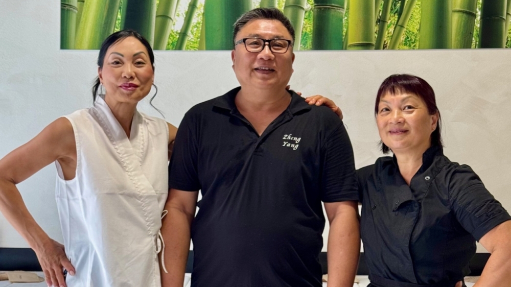 都灵“正阳”中餐馆迎开业40周年，意媒盛赞：餐饮界传奇