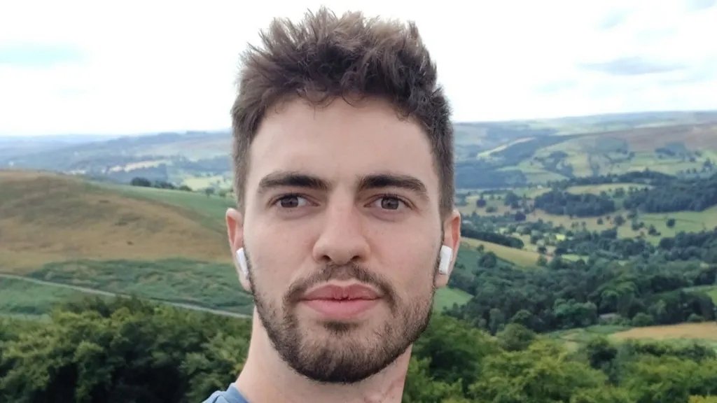 英国虎园被咬死男子身份确认 家属称其多年患严重精神疾病
