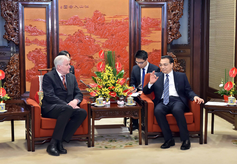 基社盟副主席呼吁软化与德国选择党的政治“防火墙”