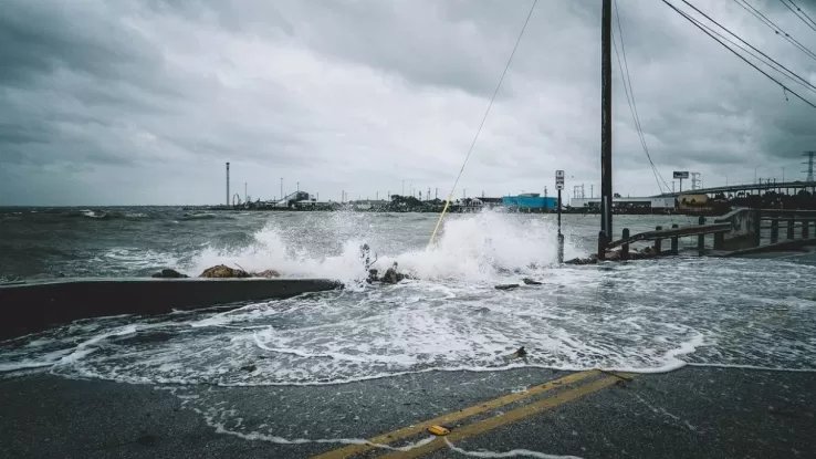 开尔文波推高海平面 加州沿岸面临洪水风险
