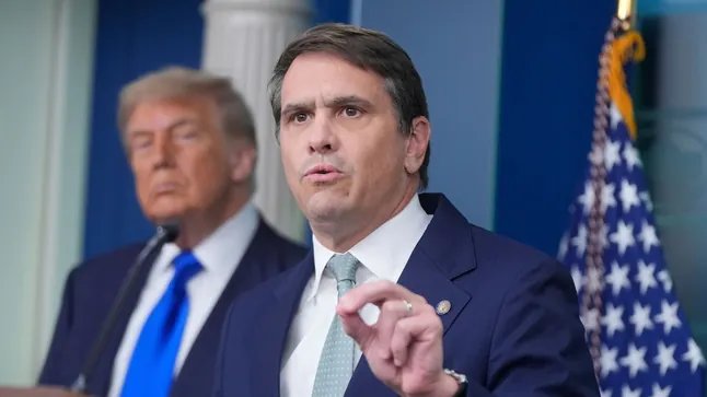美国司法部长为阻止阿拉斯加参议院选举结果辩护 奥巴马加入助选