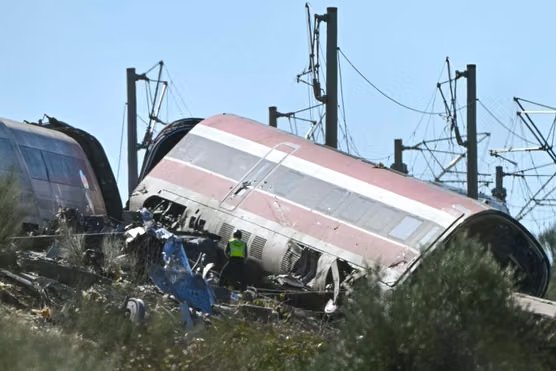 西班牙列车相撞事故再引铁路维护质疑