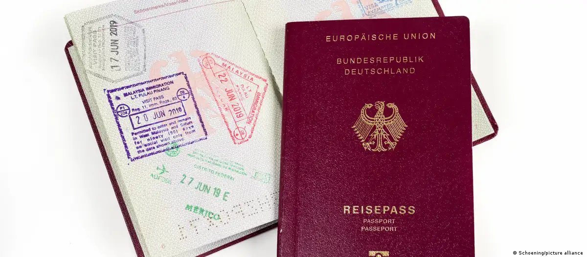 中国人冒充纳粹受害者后代，骗取德国护照