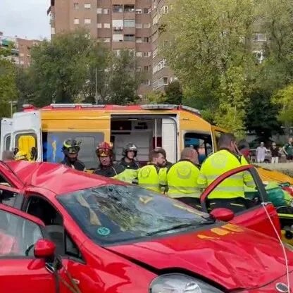 红灯前高速追尾酿悲剧，马德里一老人遭撞身亡