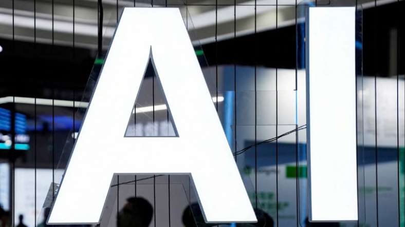 英国政府紧急应对AI风险：前首席科学家警告超级智能或威胁人类