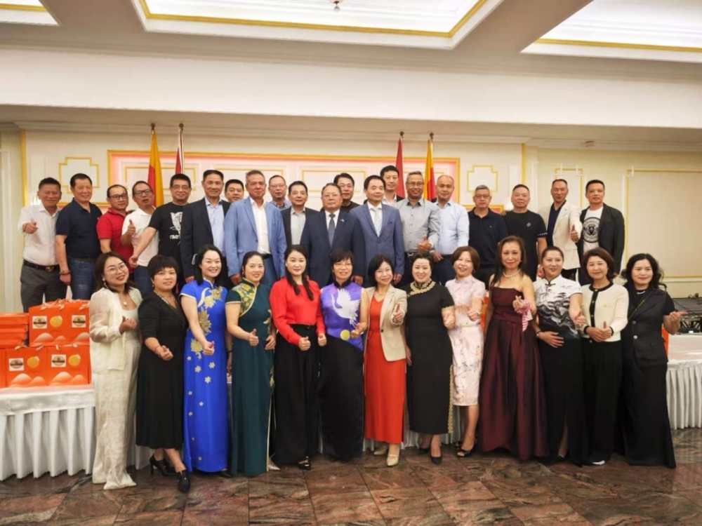 德国温州同乡会举办“迎中秋·庆国庆”联欢晚会